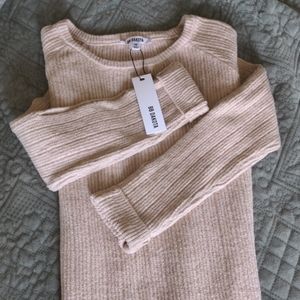 NWT BB Dakota Underneath All Sweater